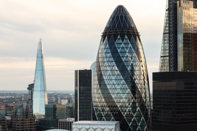 Airport & Long-Distance Group Transfers from London