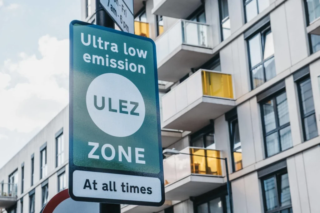 Sustainable & ESG-Aligned Coach Hire in the City of London